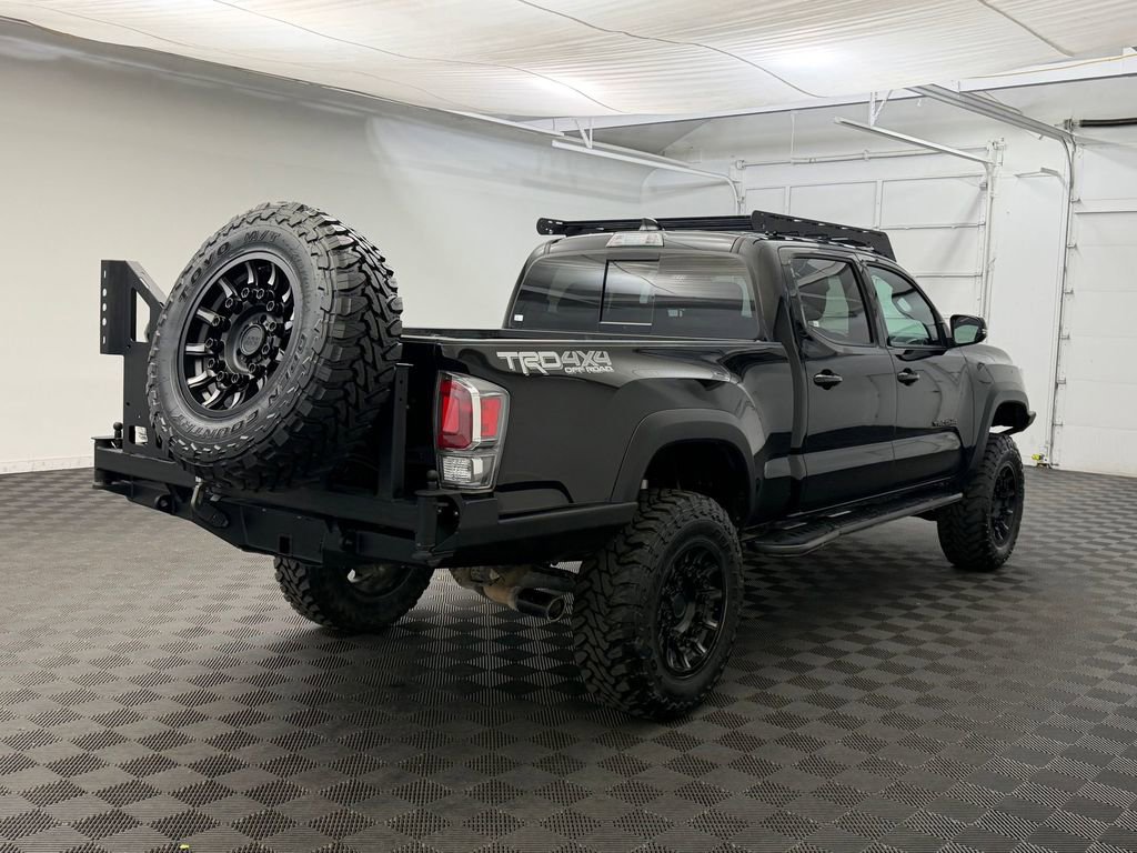 Used 2023 Toyota Tacoma TRD Off-Road w/ Technology Package AWD/4WD image 8