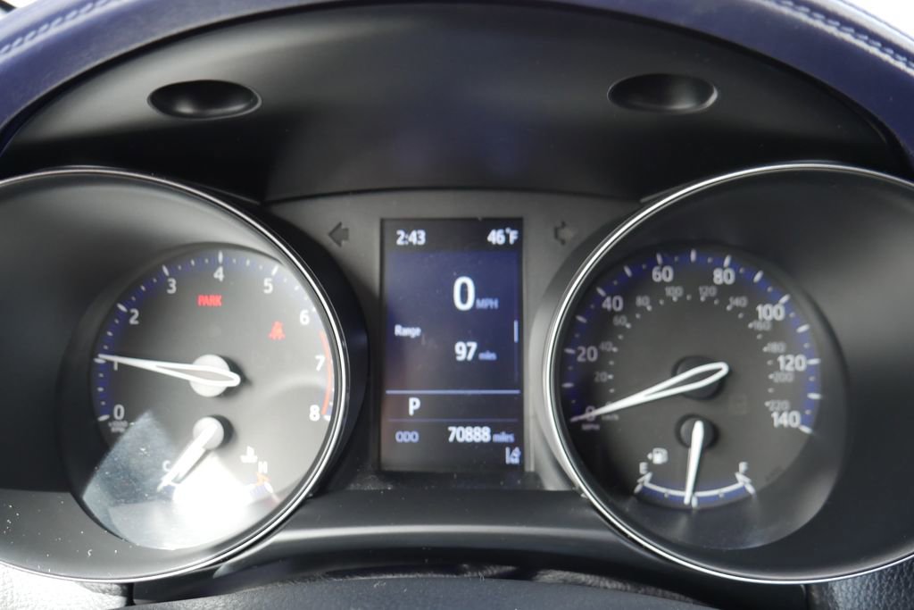 Used 2021 Toyota C-HR XLE image 16