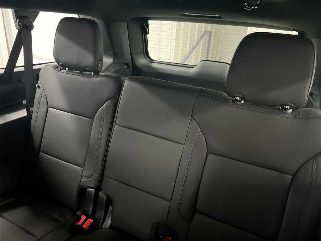 New 2026 Chevrolet Suburban Z71 w/ Z71 Off-Road Package image 30