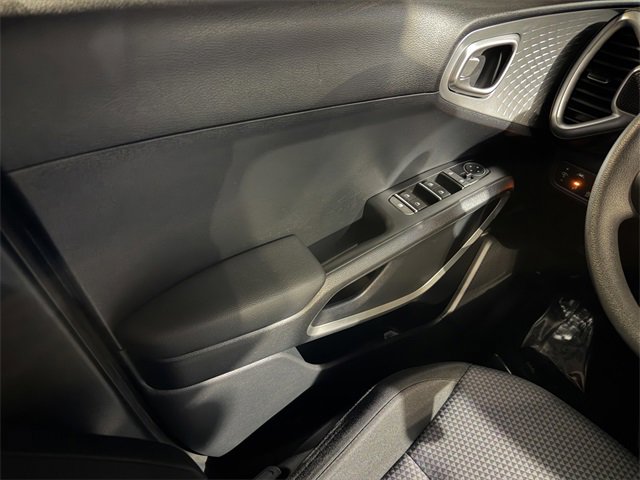 Used 2022 Kia Soul LX w/ Technology Package image 31