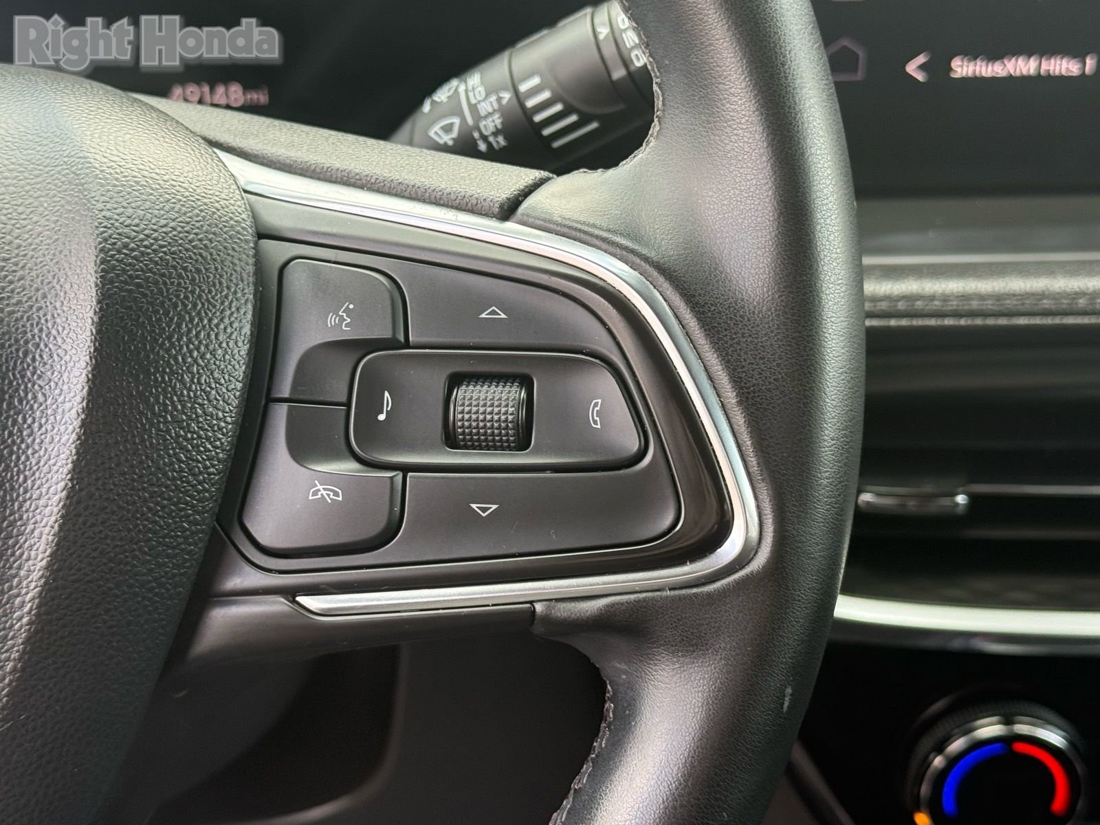 Used 2024 Buick Encore GX Sport Touring image 17