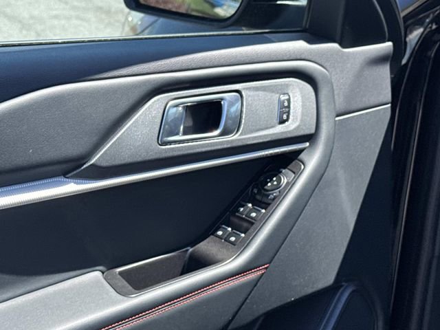 Used 2026 Ford Explorer ST-Line image 16