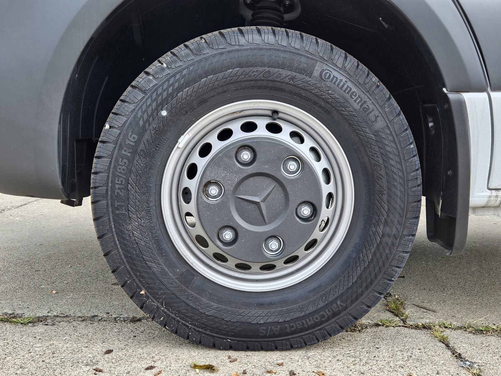 Used 2023 Mercedes-Benz Sprinter 3500 image 10