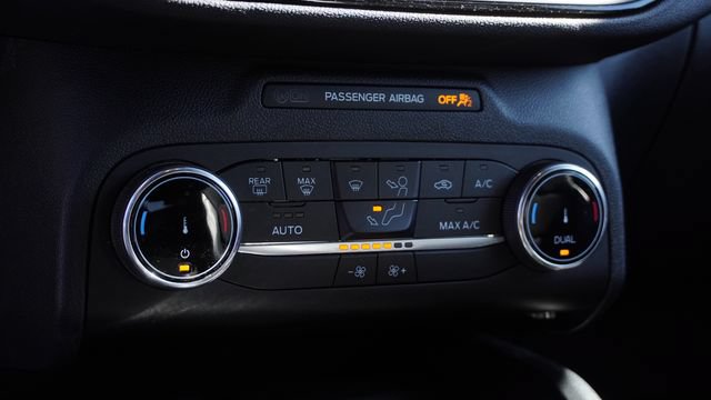 Used 2025 Ford Escape ST-Line AWD/4WD image 26