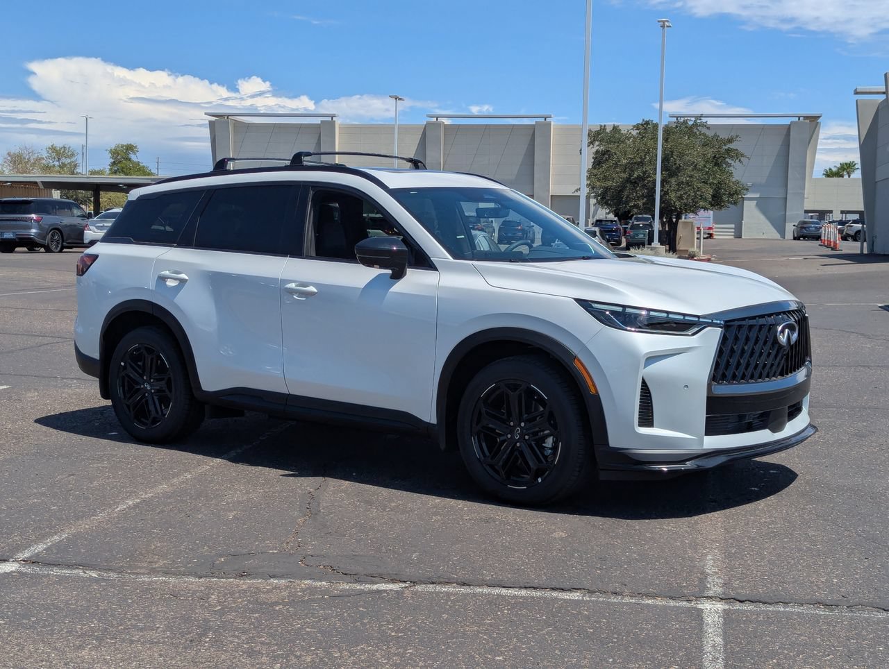 Certified 2027 INFINITI QX60 Sport w/ Dark Cargo Package AWD/4WD image 7