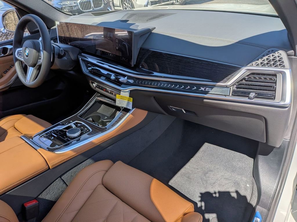 New 2026 BMW X5 xDrive40i w/ M Sport Package image 25