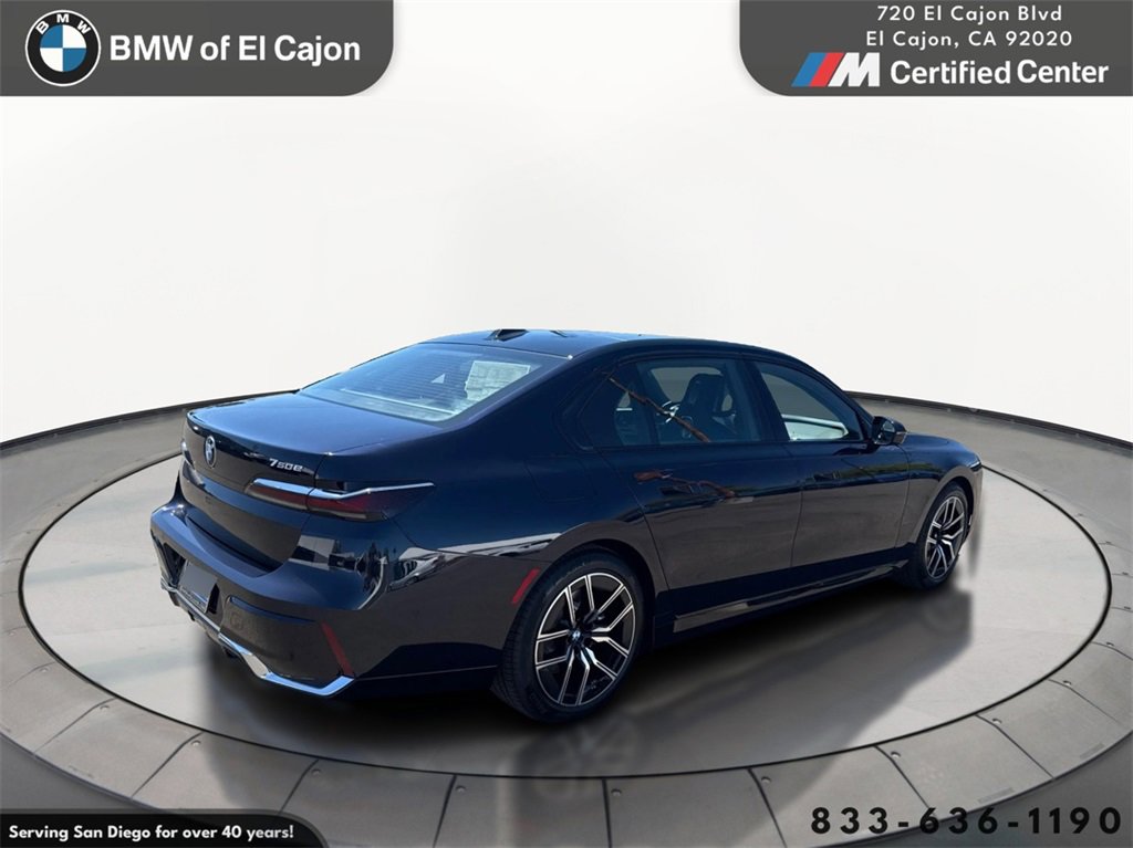 New 2026 BMW 750e xDrive image 5