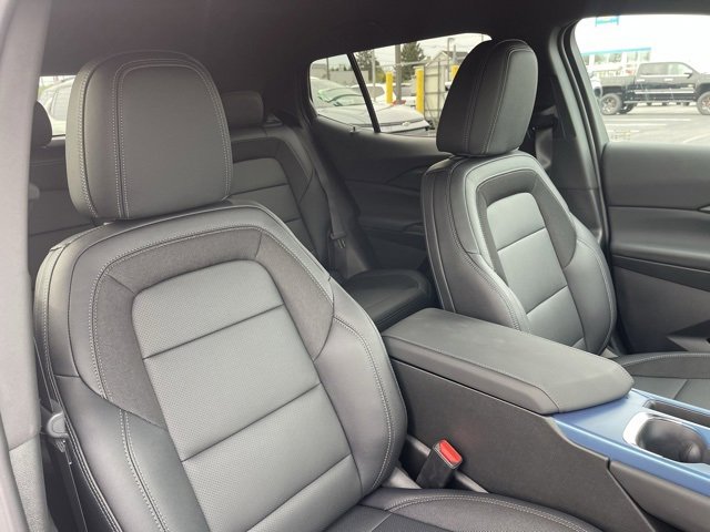 New 2026 Chevrolet Equinox EV LT image 11