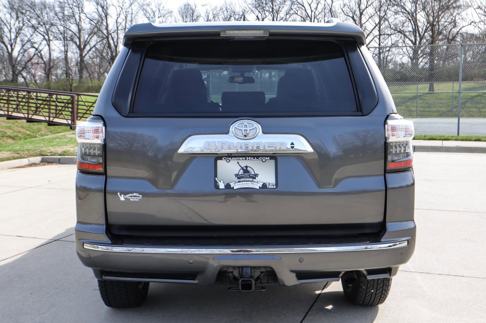 Used 2017 Toyota 4Runner Limited image 18