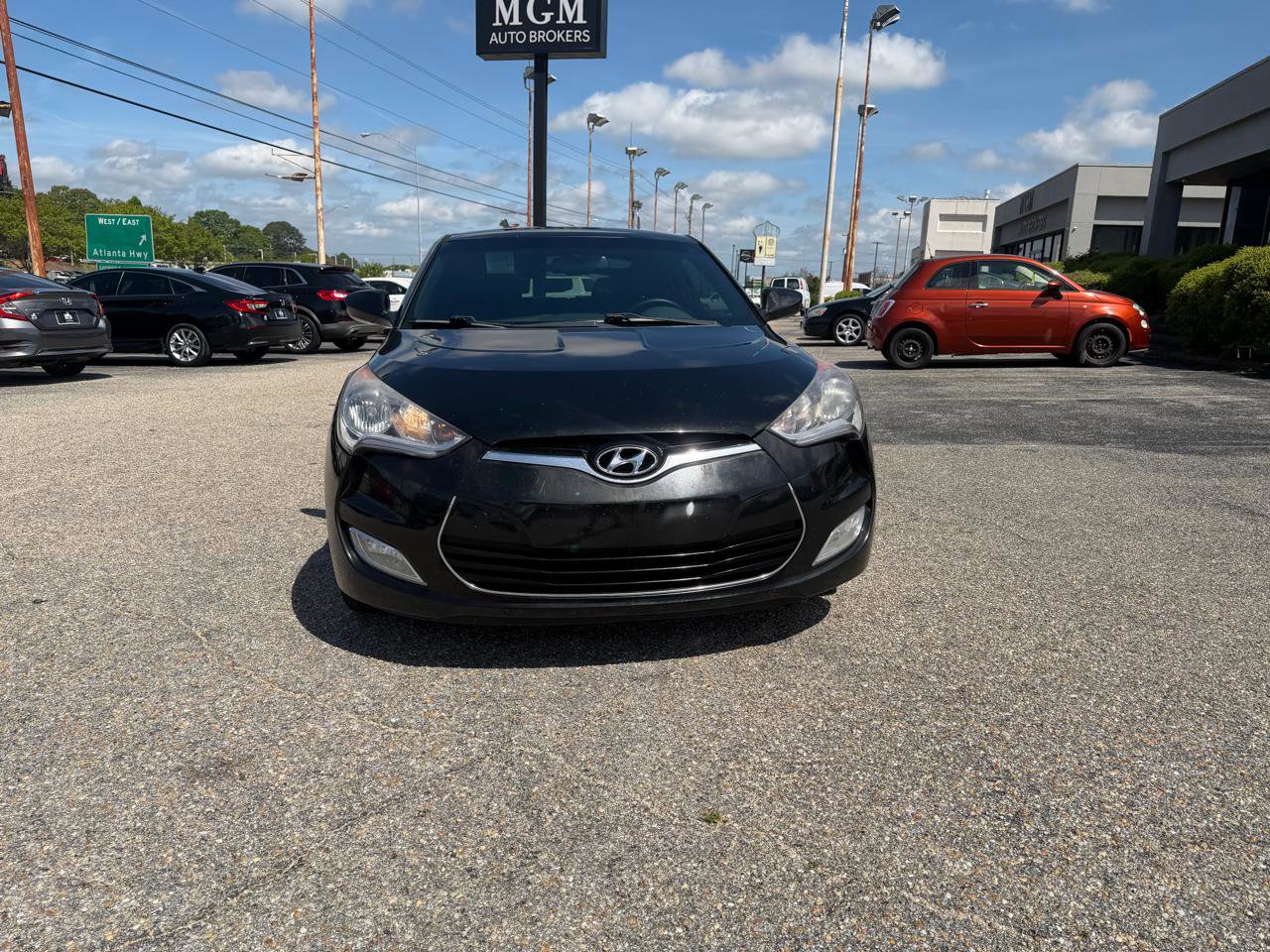Used 2017 Hyundai Veloster Value Edition image 6