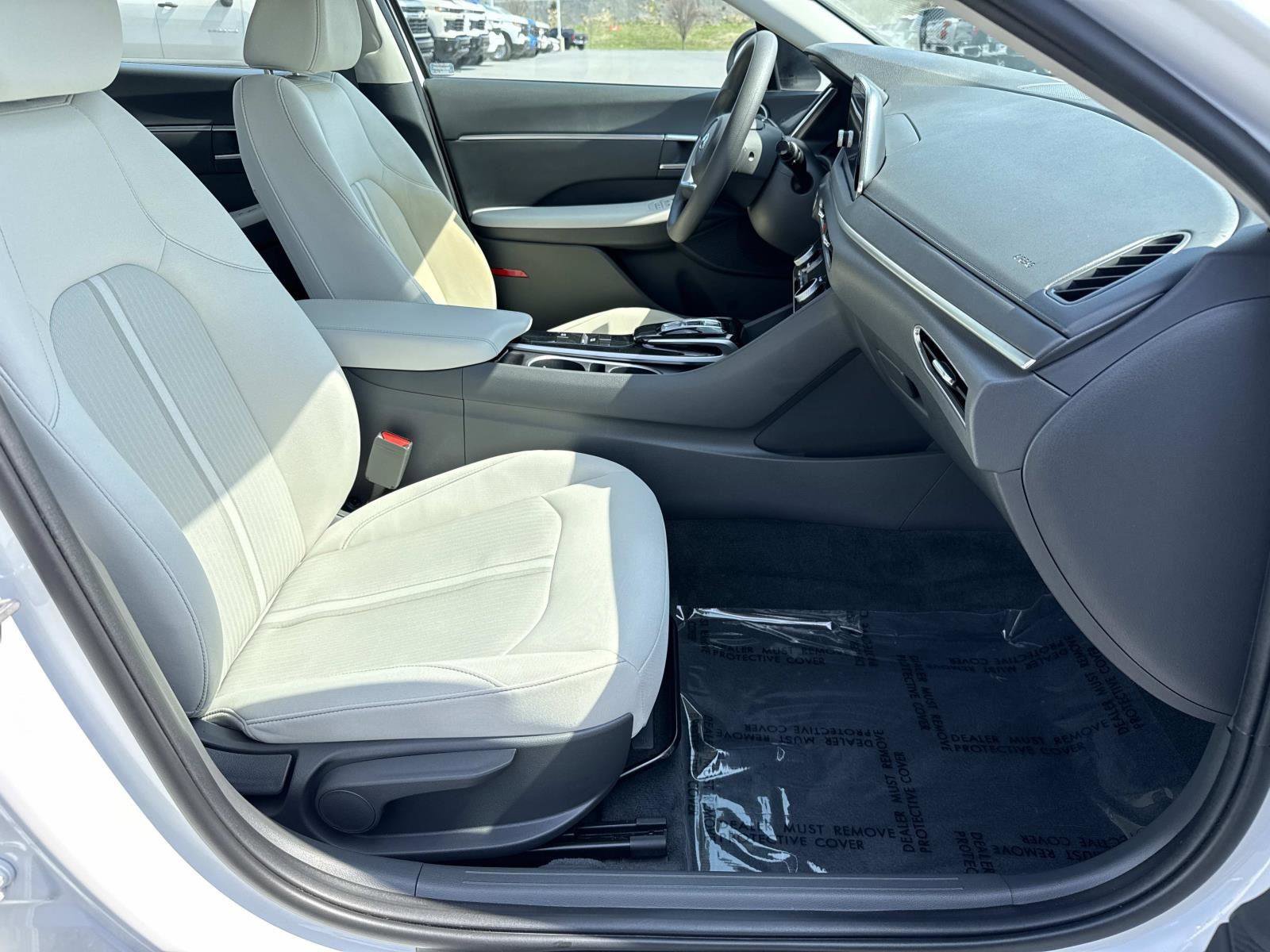 Used 2023 Hyundai Sonata SEL image 19