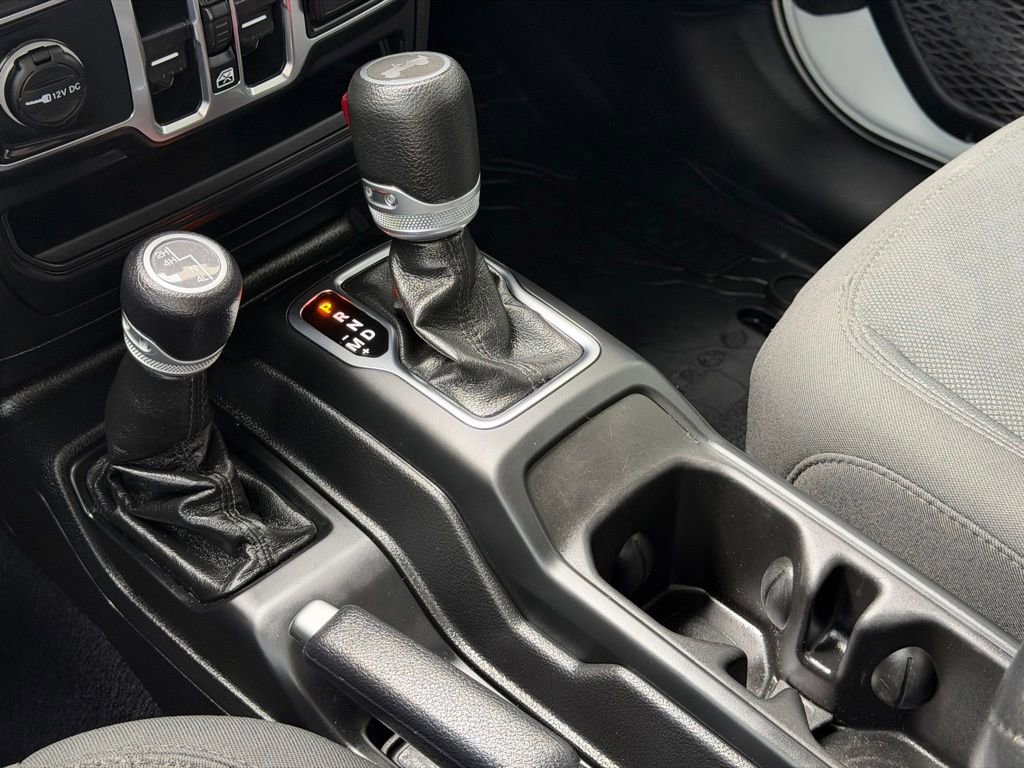 Used 2021 Jeep Wrangler Unlimited Sport AWD/4WD image 15