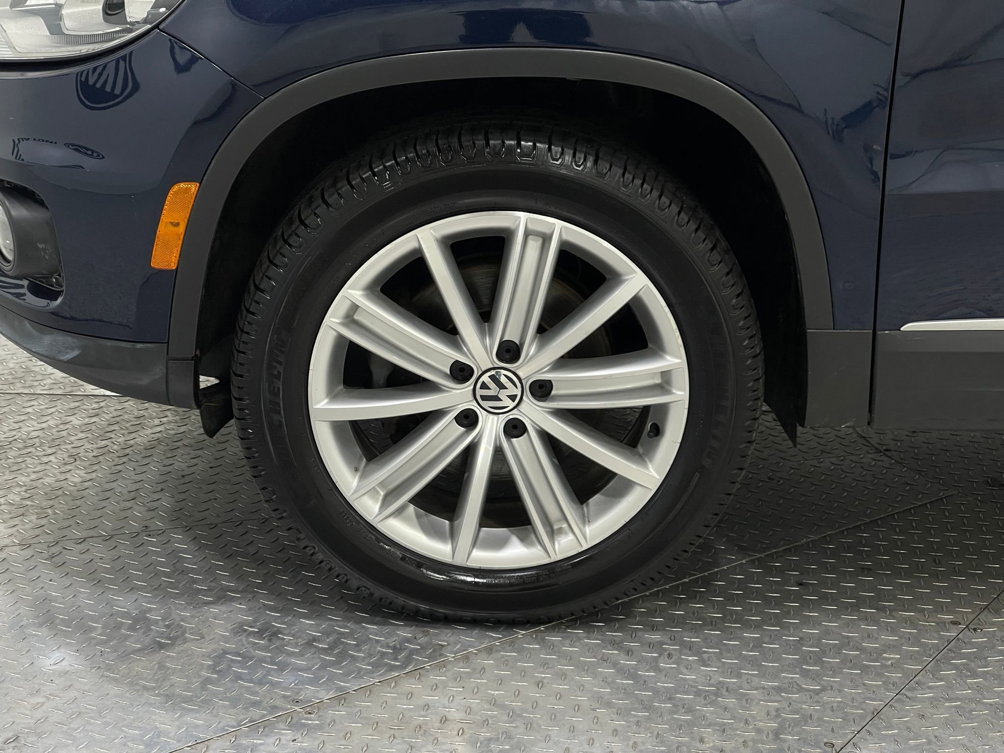 Used 2016 Volkswagen Tiguan SE image 34