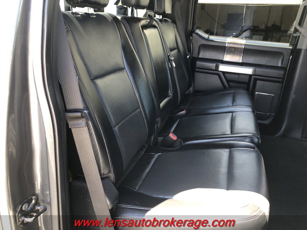 Used 2017 Ford F450 Lariat AWD/4WD image 22