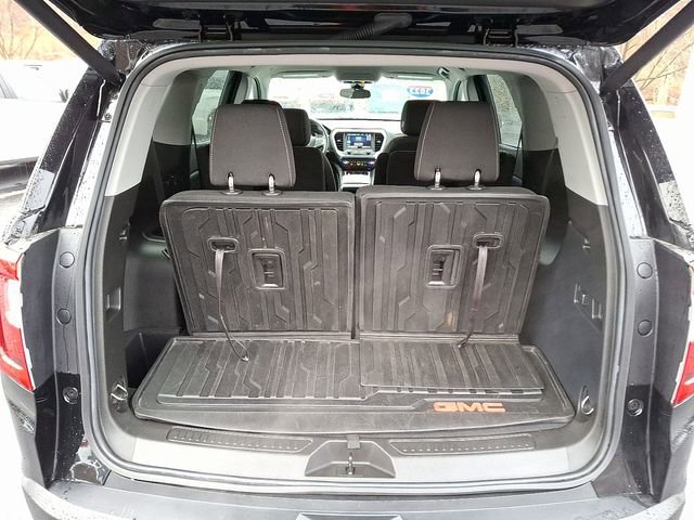 Used 2023 GMC Acadia SLE w/ Driver Convenience Package image 31