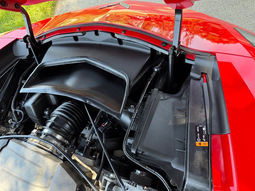 Used 2019 Chevrolet Corvette Grand Sport w/ Carbon Flash Badge Package RWD image 58