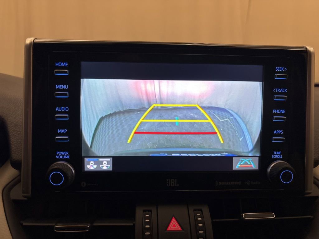 Used 2020 Toyota RAV4 XLE Premium image 19