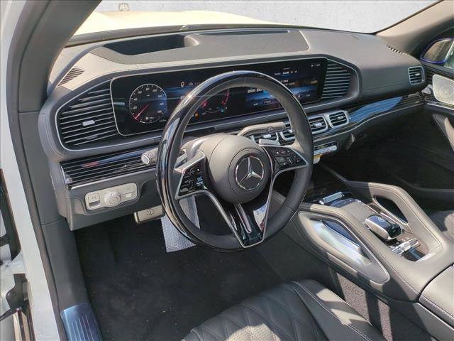 New 2026 Mercedes-Benz Maybach GLS 600 4MATIC image 3