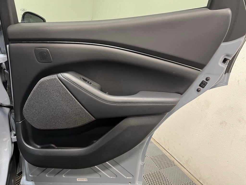 Used 2024 Ford Mustang Mach-E Premium image 18