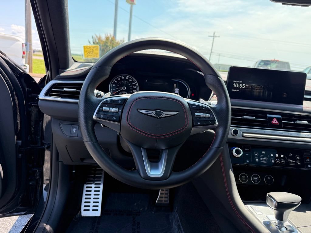 Used 2025 Genesis G70 3.3T Advanced w/ Sport Prestige Package RWD image 16