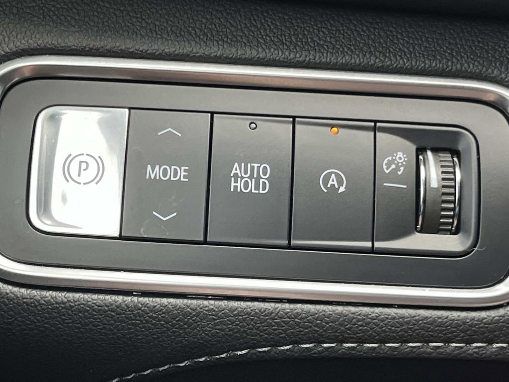 Certified 2025 Buick Enclave Preferred w/ Super Cruise Package image 26