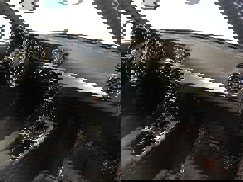 Used 2015 Mercedes-Benz C 250 Coupe image 23