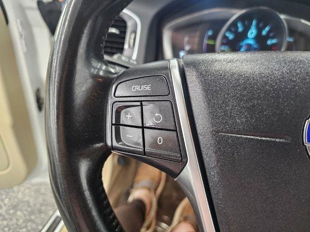 Used 2015 Volvo S60 T5 Premier Plus AWD/4WD image 11
