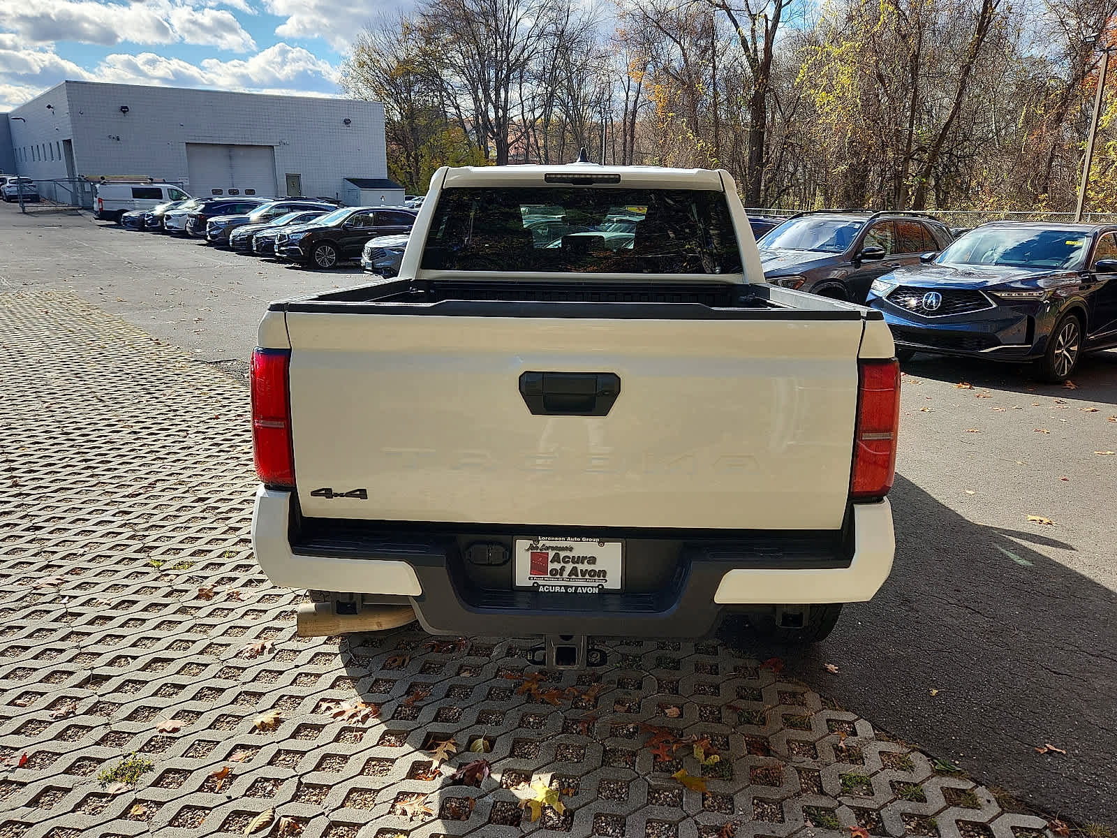 Used 2024 Toyota Tacoma TRD Off-Road image 6