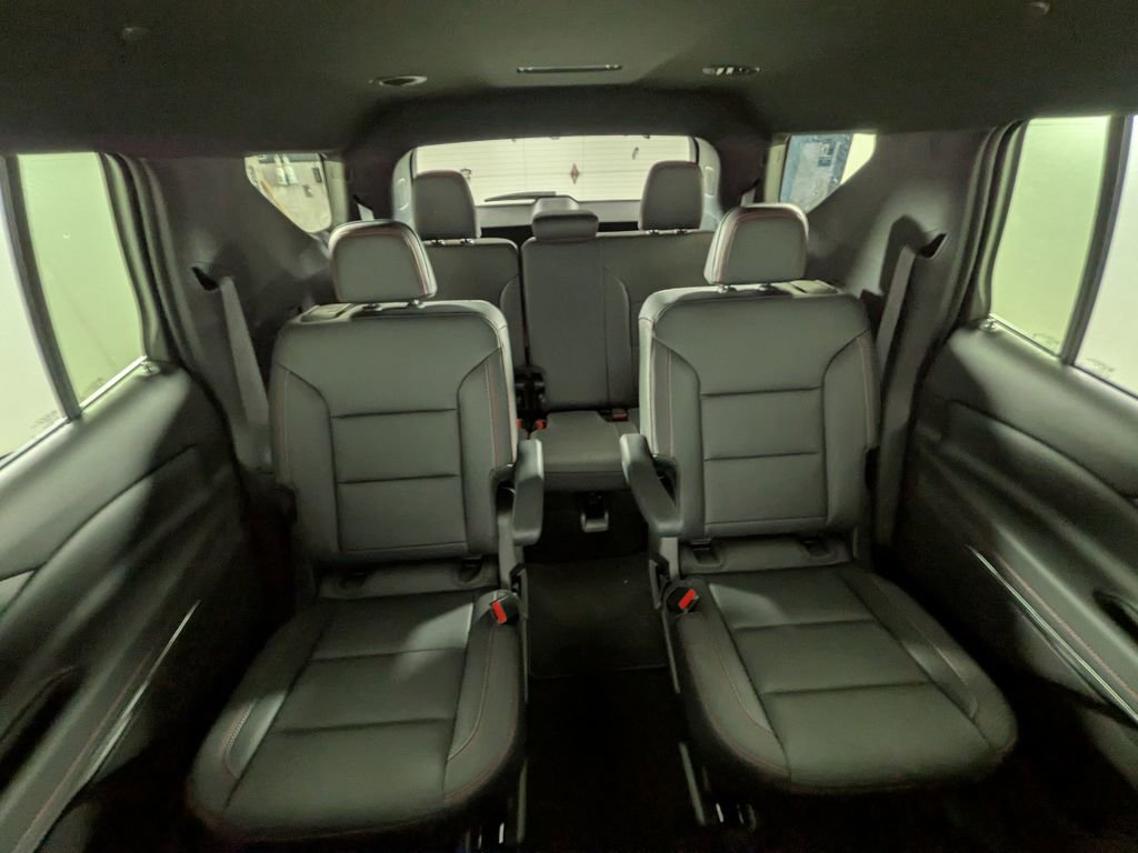 New 2026 Chevrolet Traverse Z71 w/ Driver Confidence Package image 41