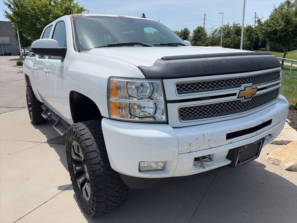 Used 2013 Chevrolet Silverado 1500 LT w/ All-Star Edition AWD/4WD image 2