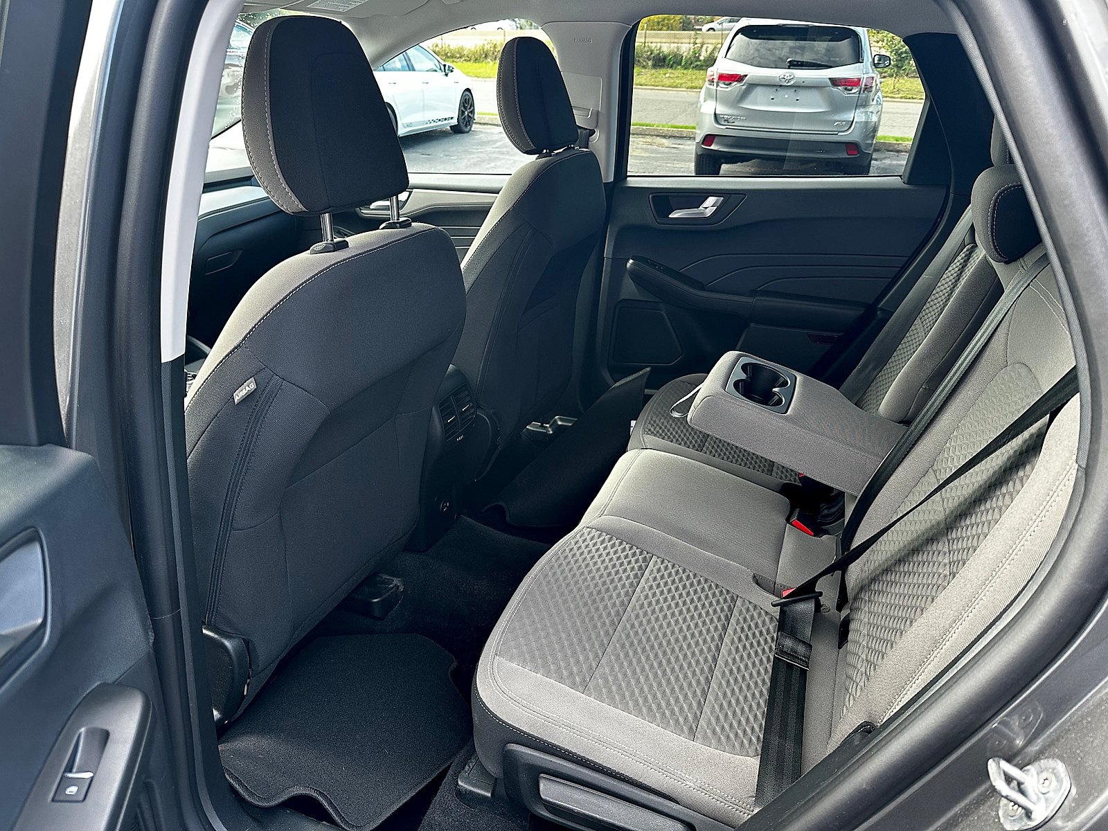 Used 2021 Ford Escape SE w/ Convenience Package AWD/4WD image 12