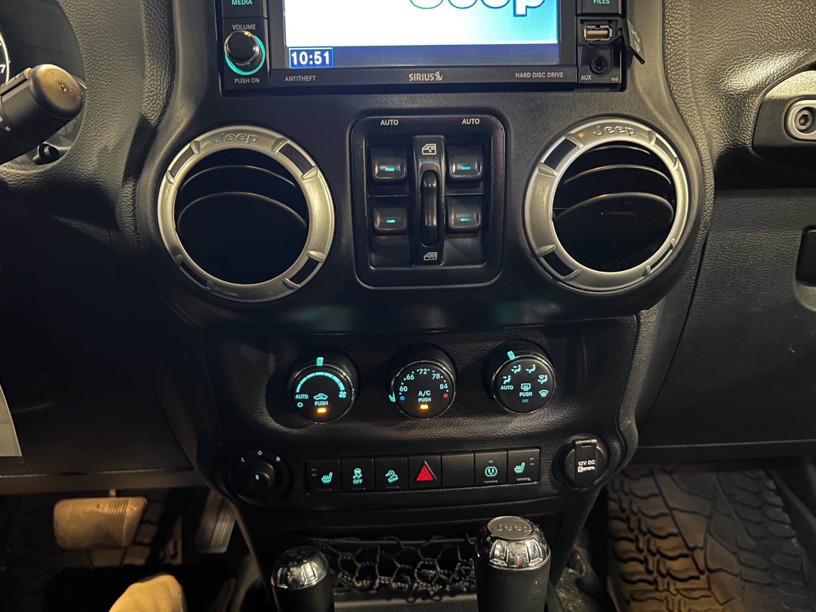 Used 2014 Jeep Wrangler Unlimited Rubicon w/ Dual Top Group image 17