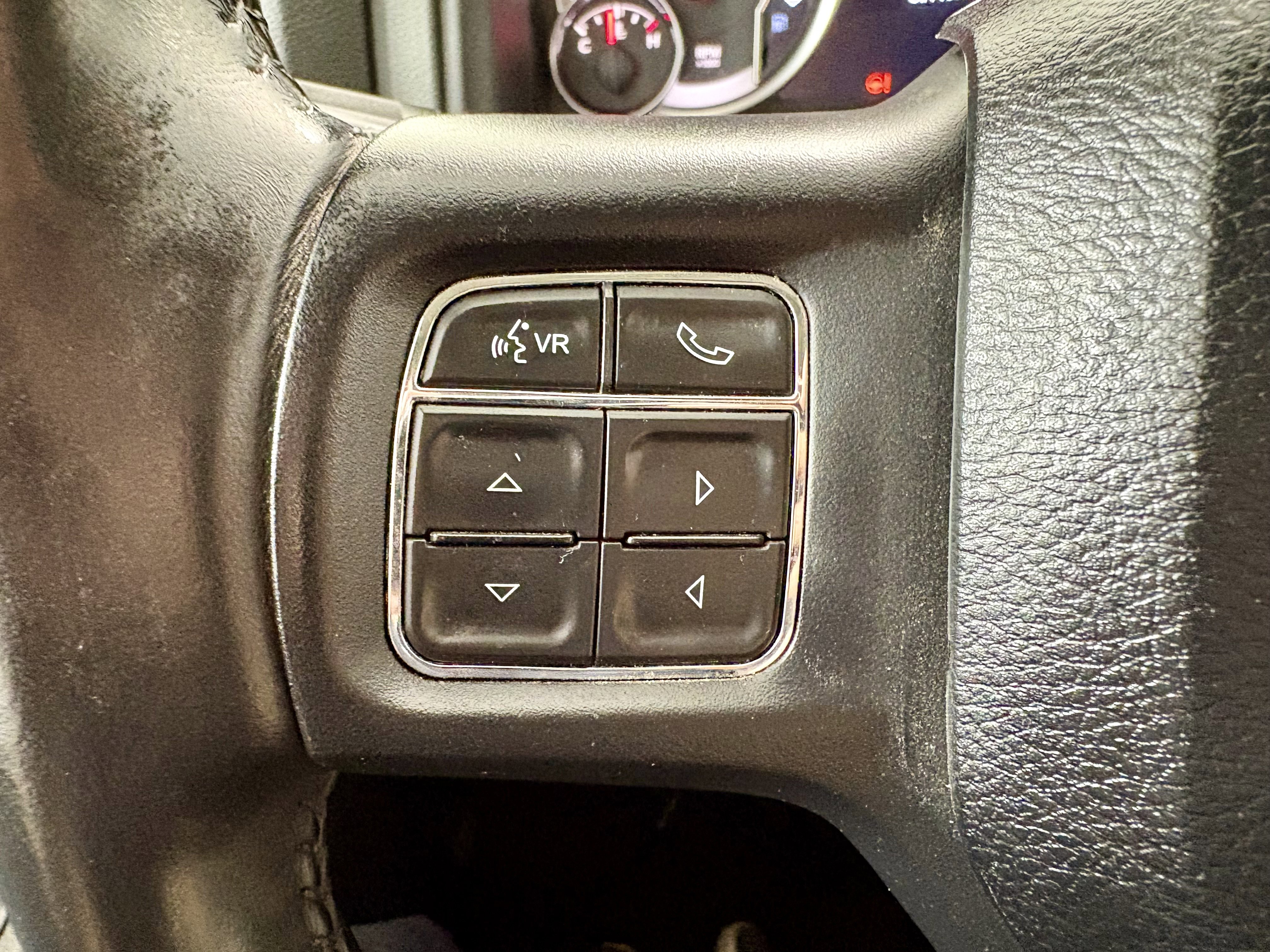 Used 2018 RAM 1500 Big Horn image 16