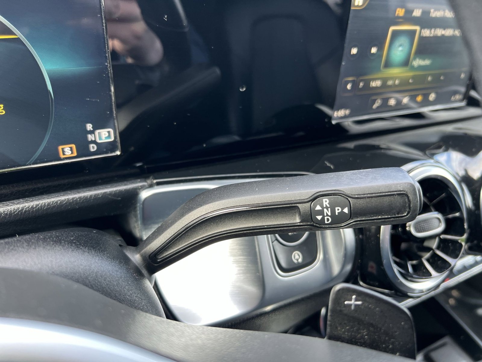 Used 2020 Mercedes-Benz GLB 250 4MATIC image 20