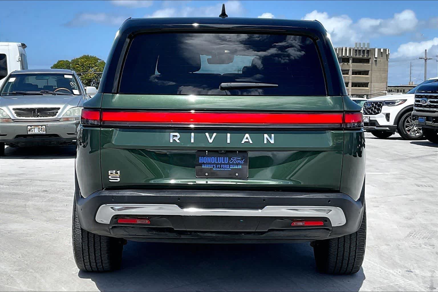 Used 2023 Rivian R1S Launch Edition AWD/4WD image 5