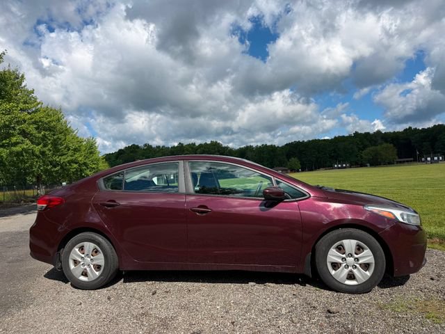 Used 2018 Kia Forte LX FWD image 5