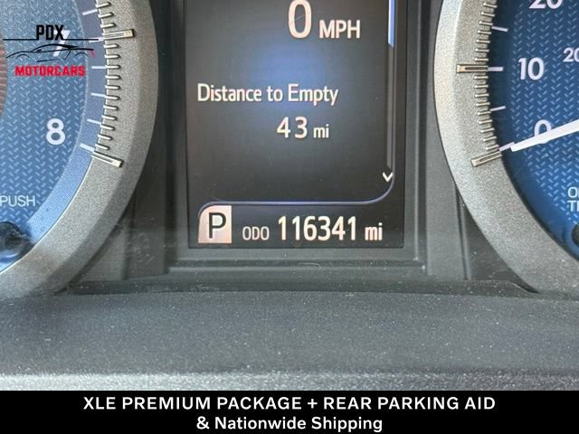 Used 2017 Toyota Sienna XLE Premium FWD image 20