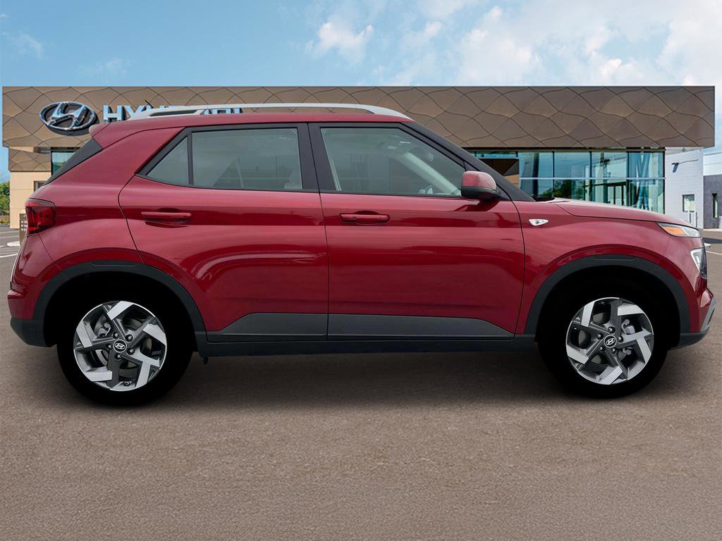 New 2025 Hyundai Venue SEL image 10