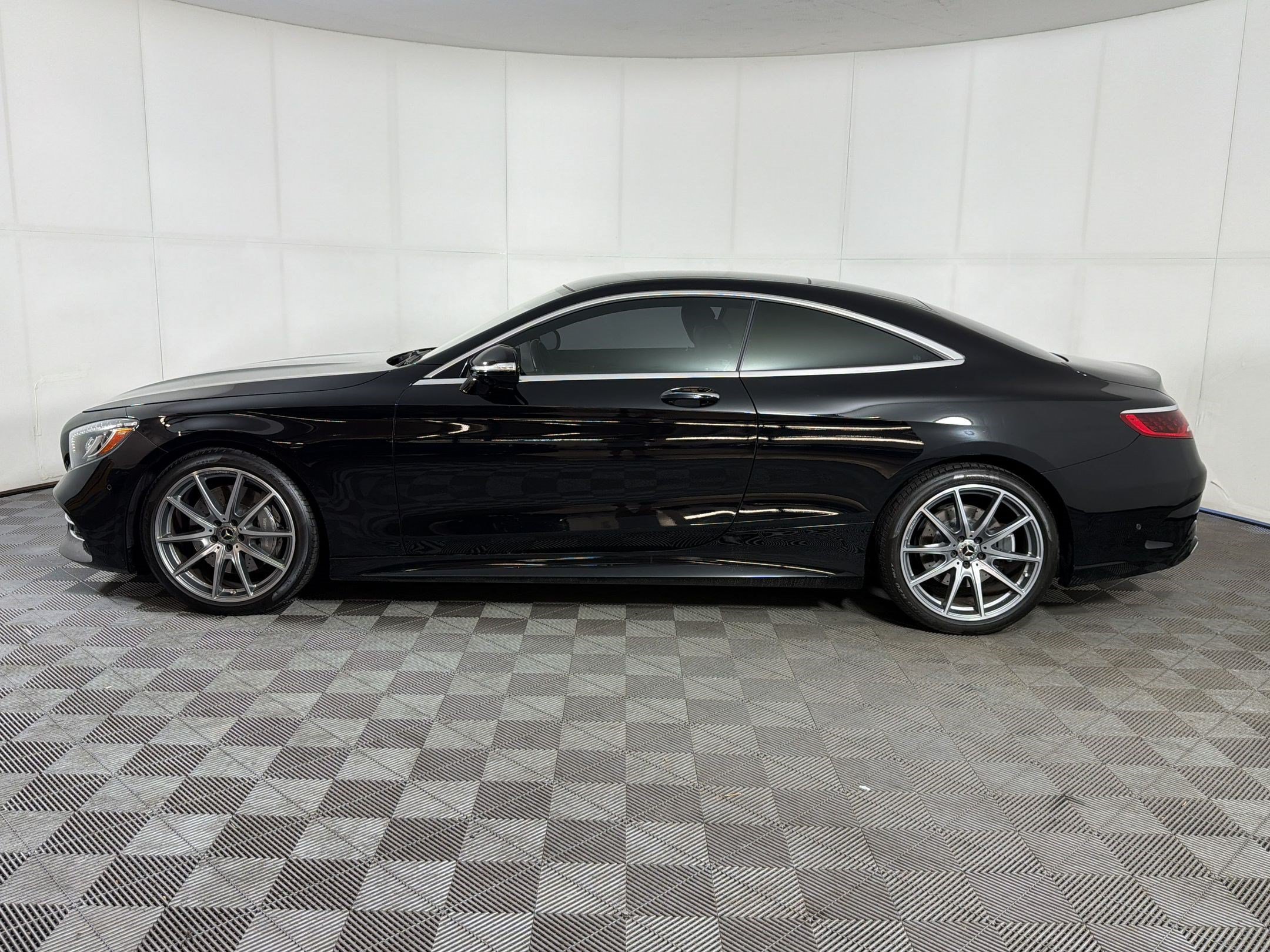 Certified 2018 Mercedes-Benz S 560 4MATIC Coupe video 2