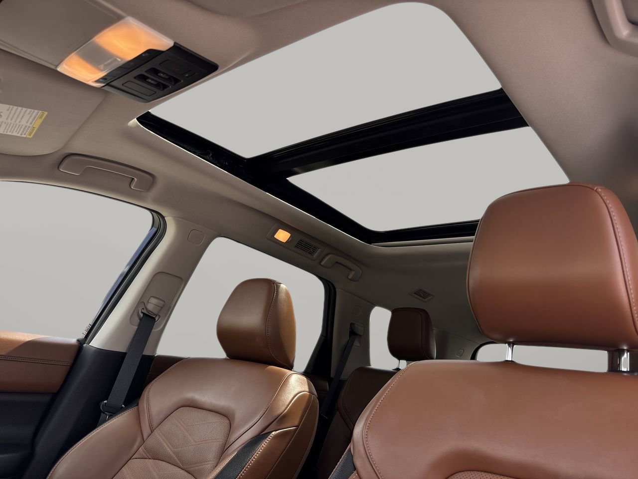 Used 2023 Nissan Pathfinder Platinum image 22