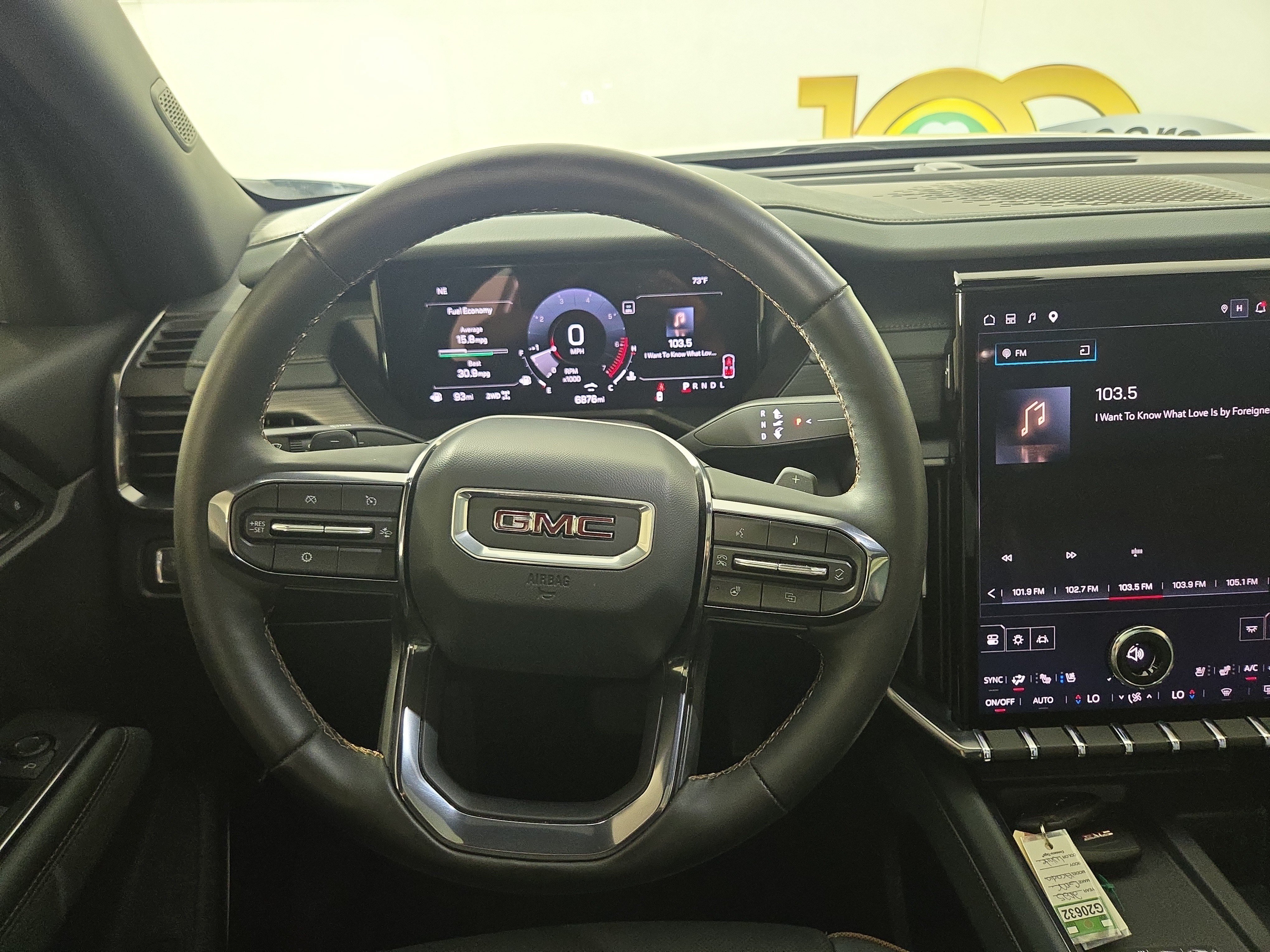 Used 2025 GMC Acadia AT4 w/ Luxury Package AWD/4WD image 15