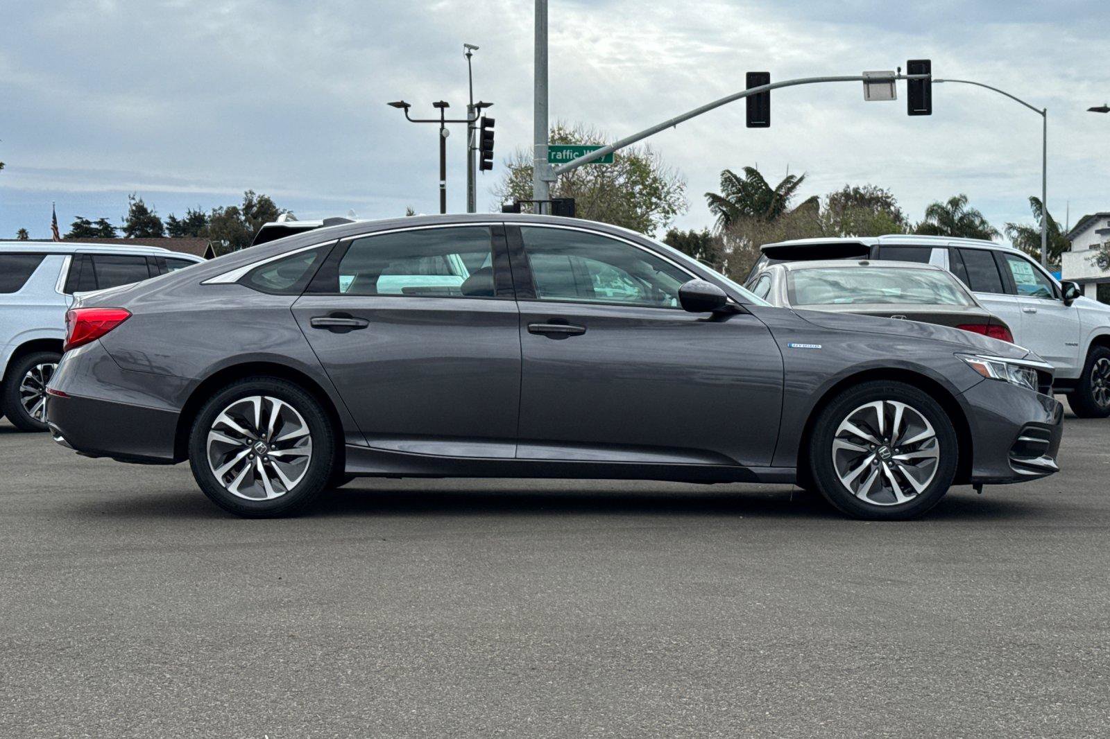 Used 2019 Honda Accord Hybrid image 4