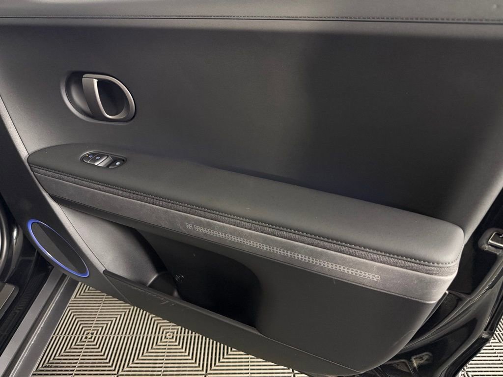 Used 2025 Hyundai Ioniq 5 Limited RWD image 35