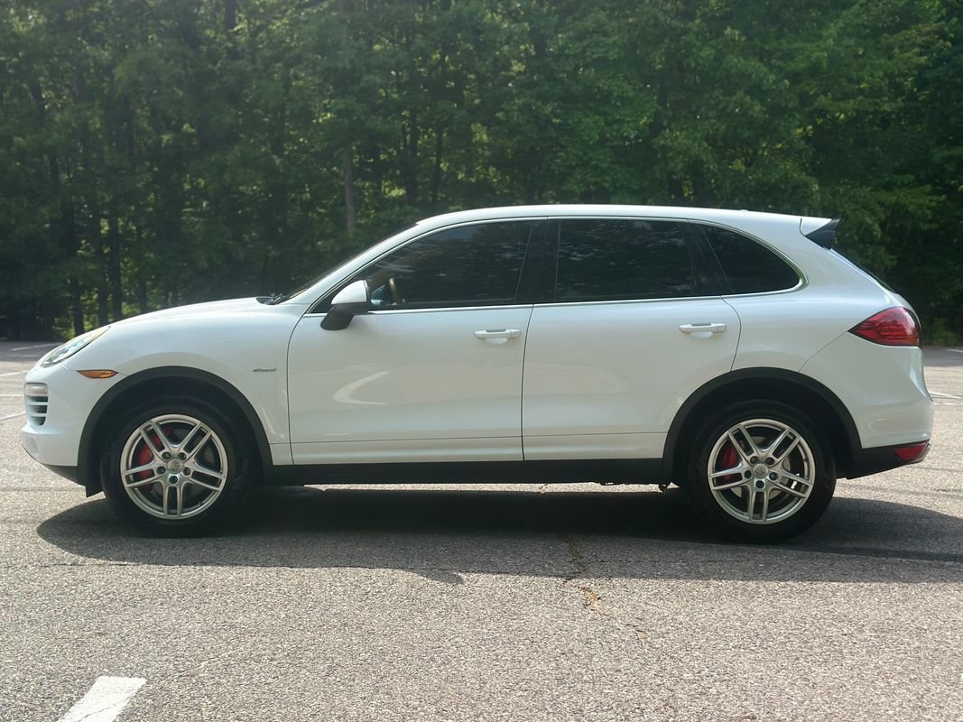 Used 2013 Porsche Cayenne Diesel AWD/4WD image 5