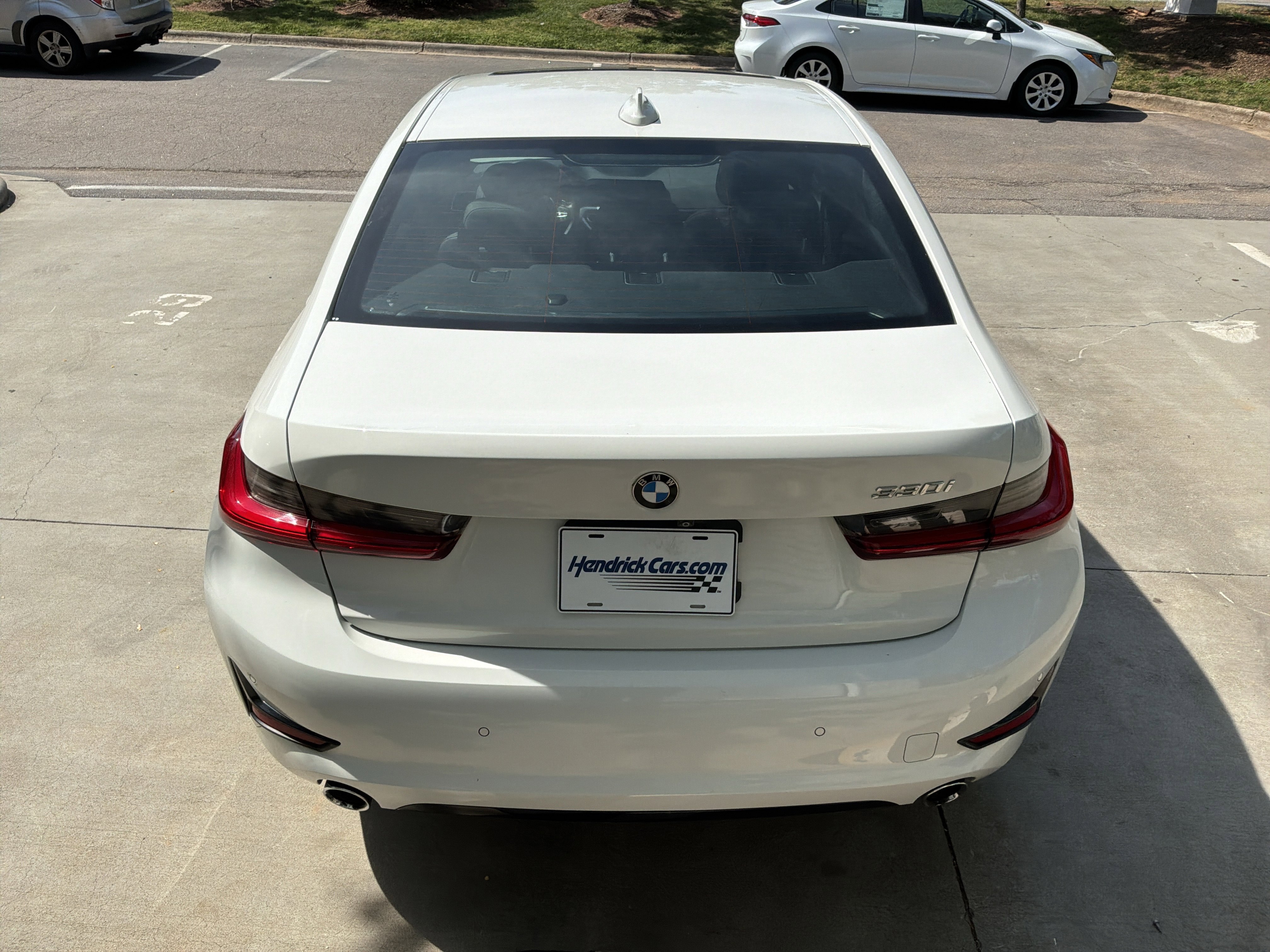 Used 2020 BMW 330i Sedan w/ Convenience Package image 9