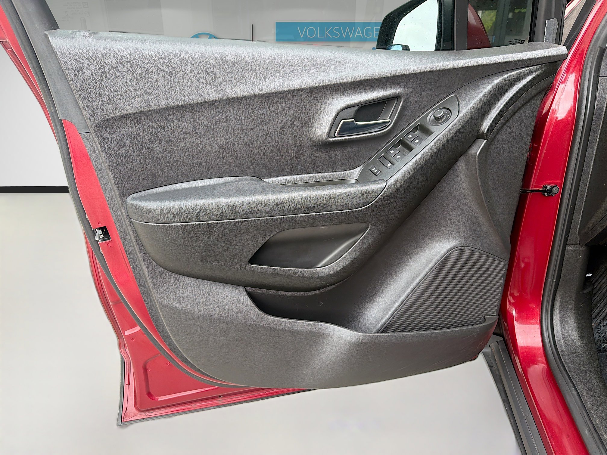 Used 2019 Chevrolet Trax LT w/ LT Convenience Package FWD image 20