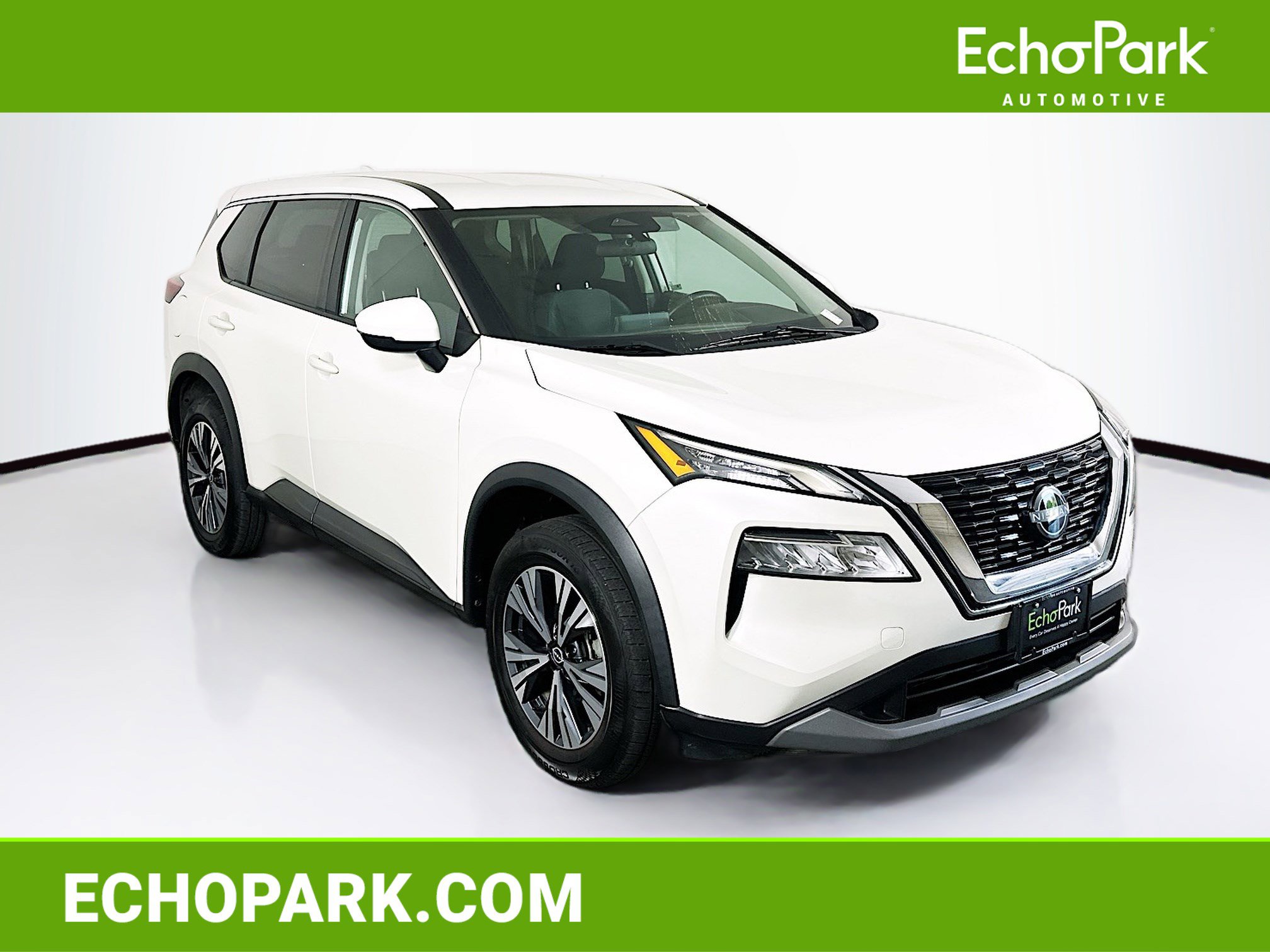 Used 2022 Nissan Rogue SV AWD/4WD image 1