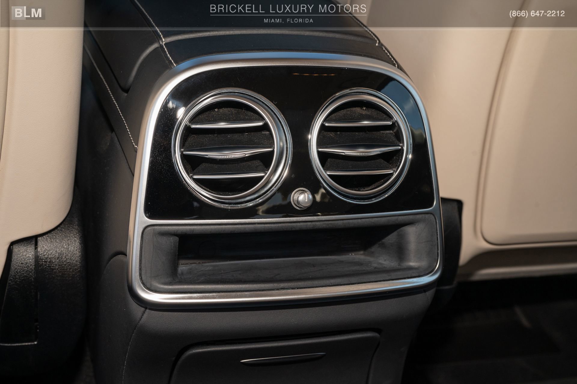 Used 2019 Mercedes-Benz S 560 Sedan image 24