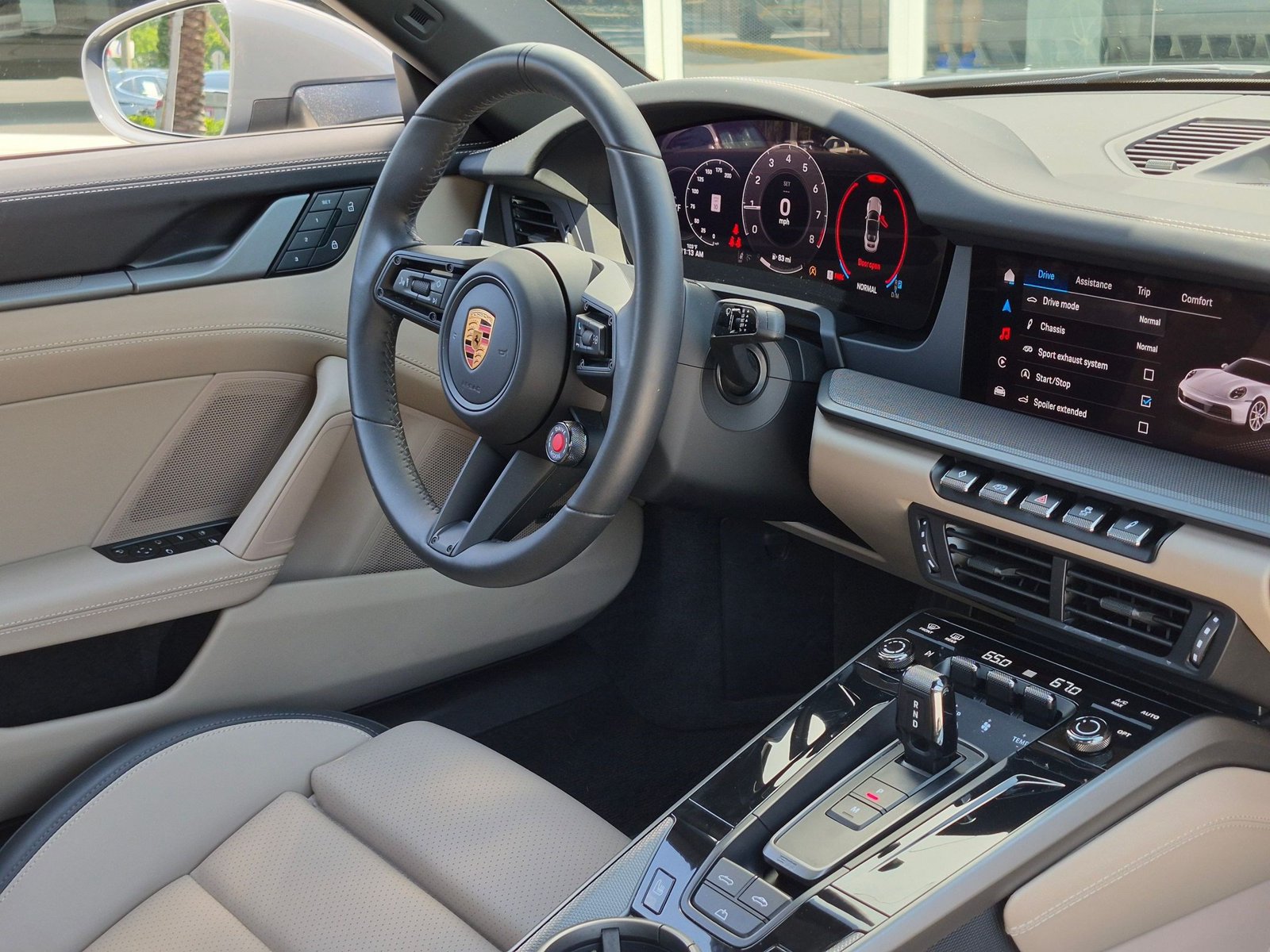Certified 2025 Porsche 911 Carrera RWD image 24