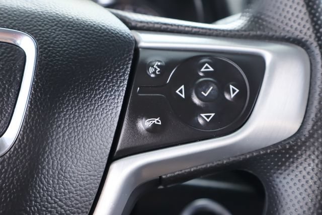 Used 2022 GMC Terrain SLE w/ Driver Convenience Package FWD image 24